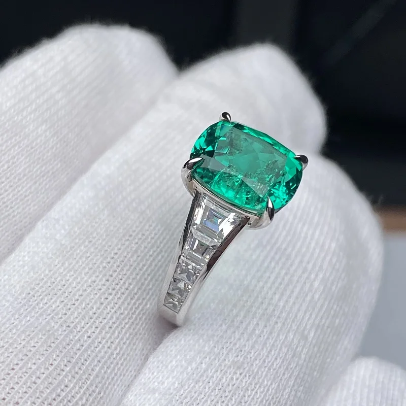 New Arrivals S925 Silver 3.68ct Lab Grown Emerald Ring Fashion Wedding Band Engagementing Jewelry Women