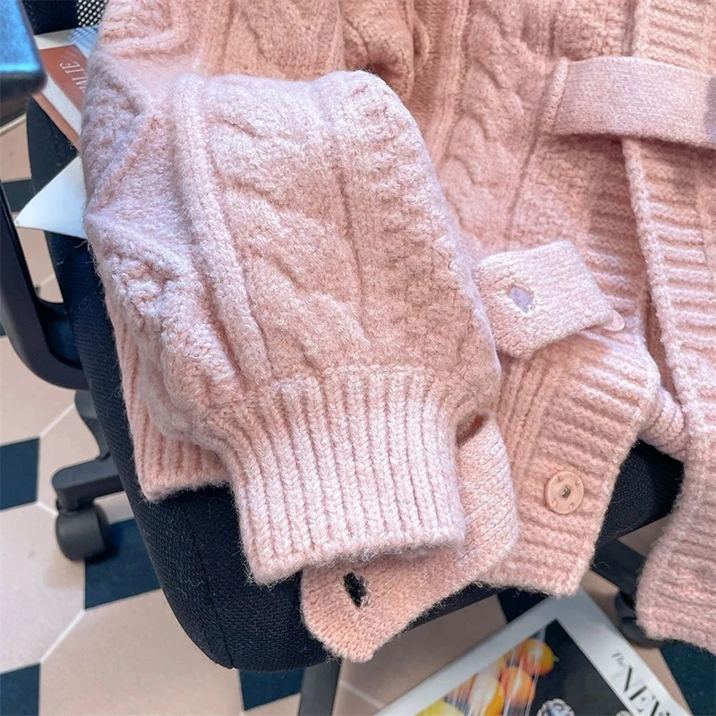 韓国トグルボタンケーブルニットセーター女性ピンク長袖フード付きカーディガンルーズ怠惰なカジュアルソフトプレッピースタイルコート