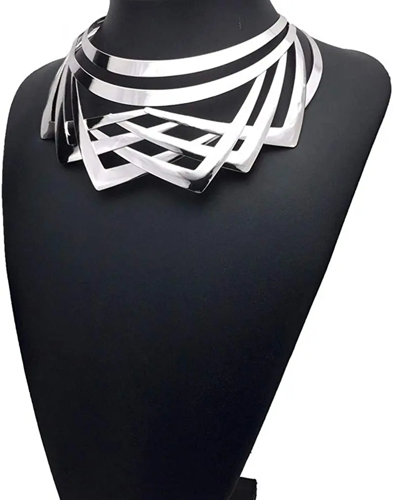 Gothic Alloy Choker Necklaces Simple Statement Short African Necklace Chokers Collar Fashion Costume Jewelry for Women Gift