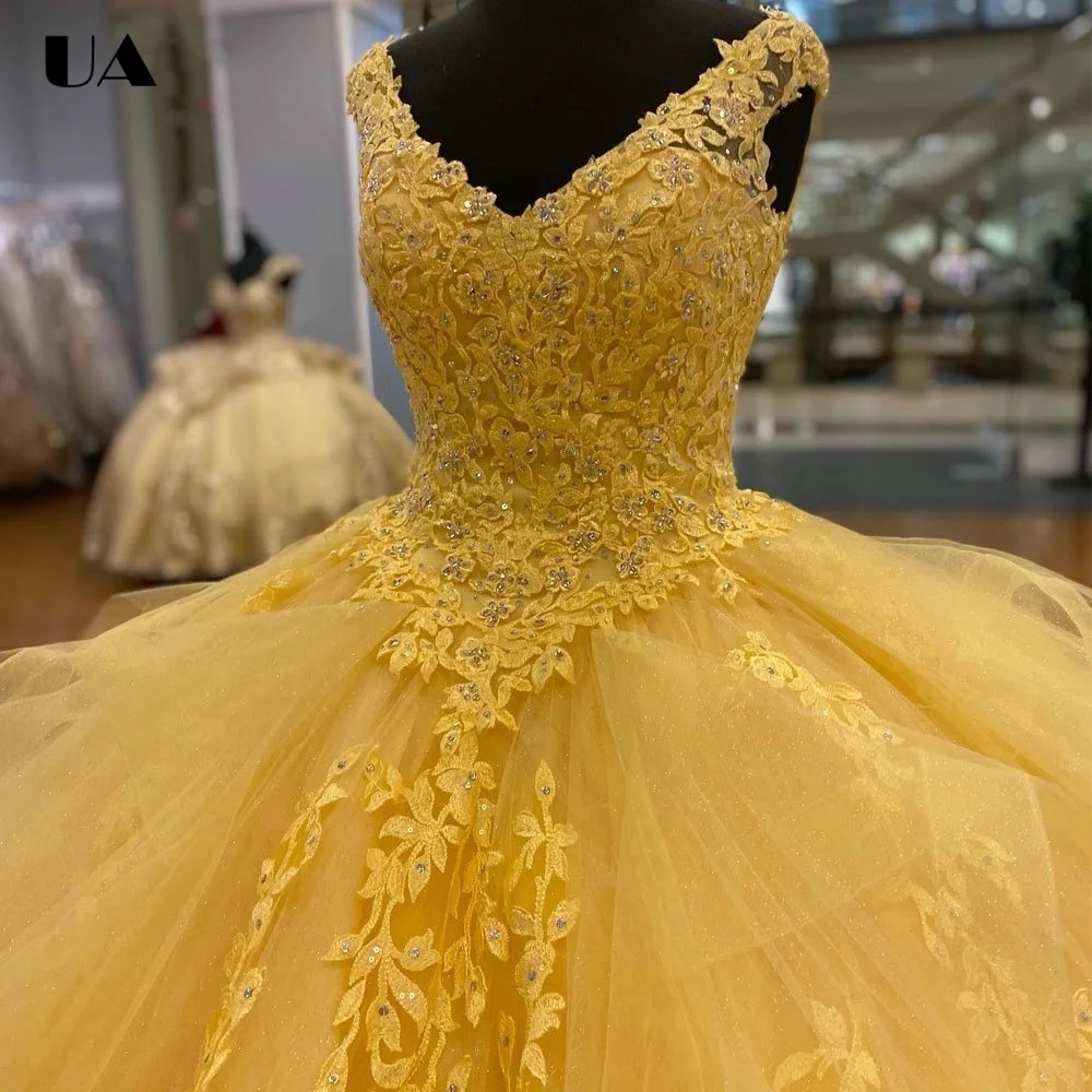 

ULBYANRY Customized A-line Sleeveless Bow Sweet 15 Dress, Elegant Appliques Quinceanera Dress, Princess Style Lace-up Prom Dress