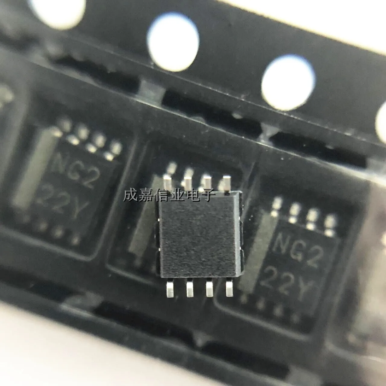 10pcs/Lot LSF0102DCTR SSOP-8 MARKING;NG2 Translation - Voltage Levels Dual Bidirect Multi VTG Level Translator
