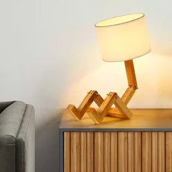 Lámpara de mesa con forma de Robot de madera, luz nocturna decorativa, creativa, para interiores, estudio, lectura, escritorio, dormitorio Nórdico