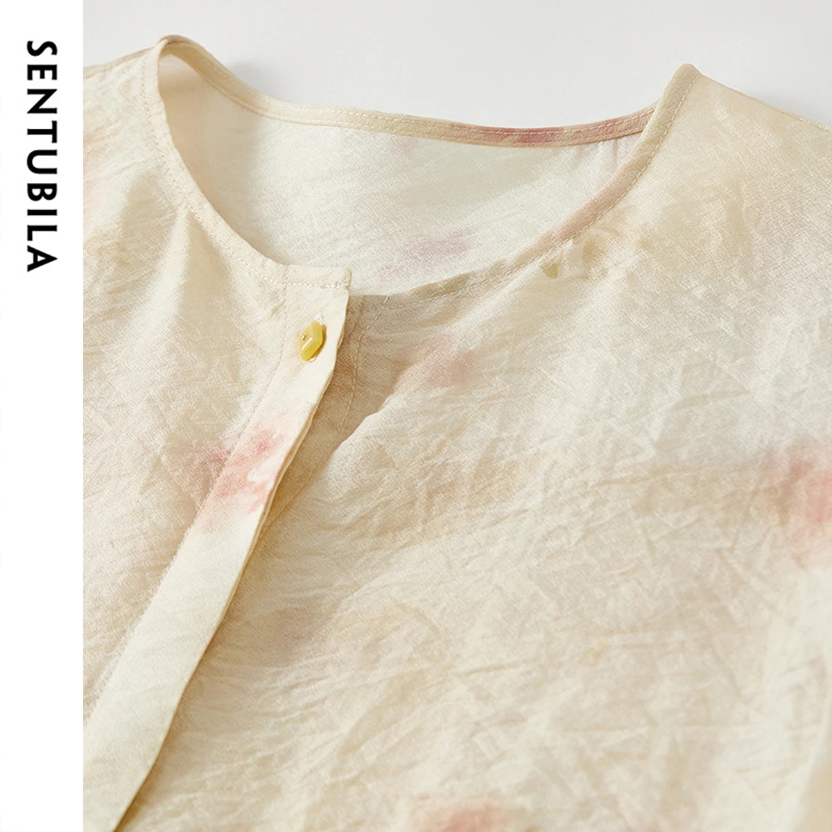 SENTUBILA Elegant Chiffon Shirts for Women Loose Print O Neck Folds Long Sleeve Blouse Female Clothing 2025 Spring 151C58032