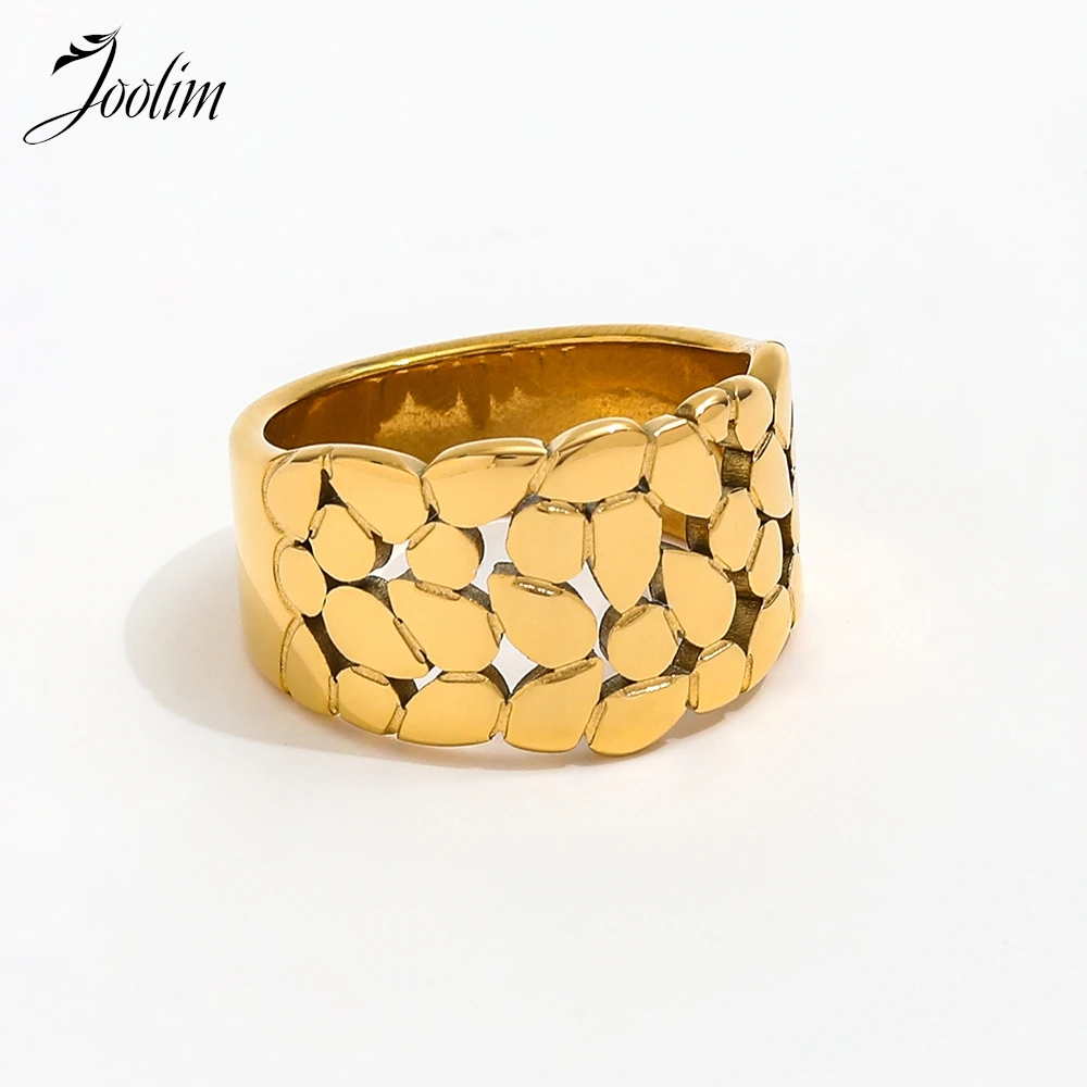 

Joolim High End PVD Waterproof&No Fade Fashion Designer Hollow Leaf Wide Band Ring for Women Stainless Steel Jewelry Wholesale