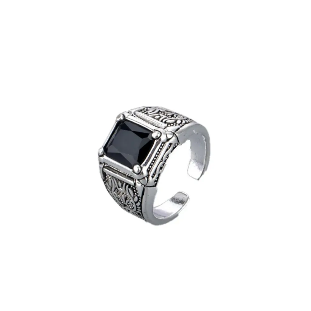 Simple Fashion Creative Trend Niche Vintage Black Crystal Men\'s Open Adjustable Ring Street Personality Party Ring Gift Jewelry