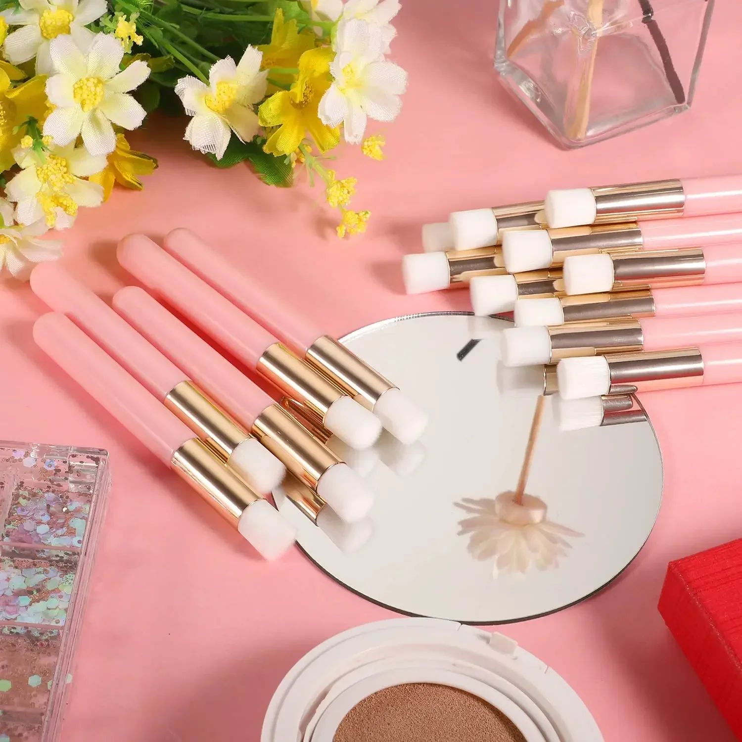 فرشاة تنظيف الرموش ذات شعيرات ناعمة، فرشاة تمديد الرموش ذات نهاية مزدوجة، مقبض مريح بحجم صغير