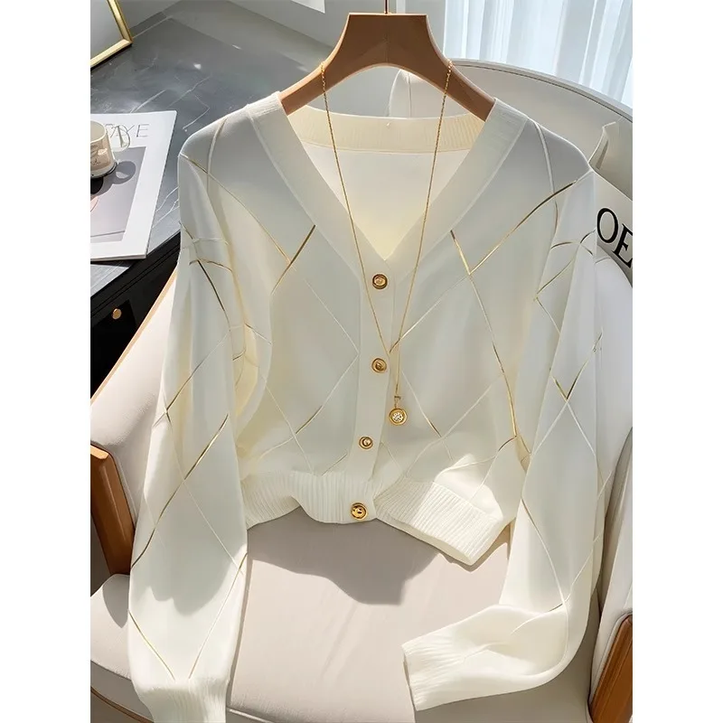 

White rhombic knitted long-sleeved shirt women's early autumn 2024 new Korean fashion casual atmosphere niche top. cardigan