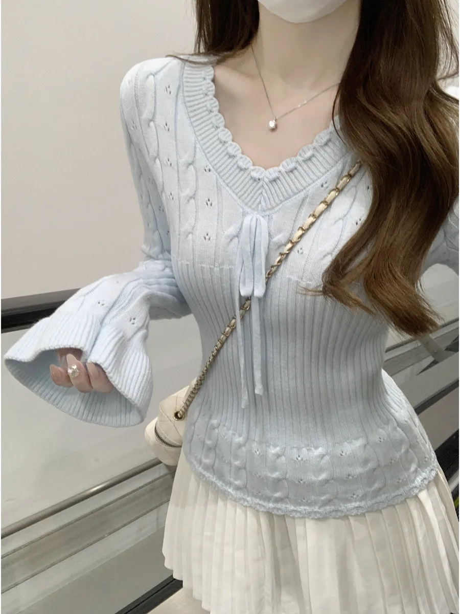 

Women's Slim Fit Long Sleeve Knitted Base Shirt with Bow Tie Korean Style V-neck Warm Inner Wear for Autumn Winter