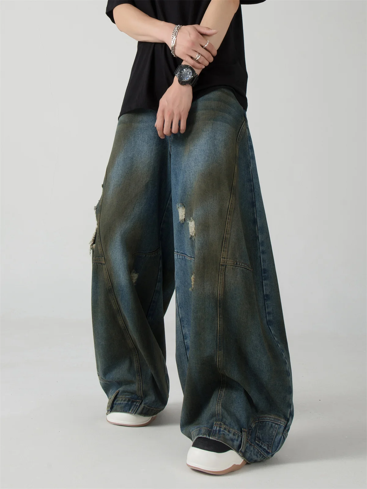 

Ripped Oversize American Vintage Jeans Men's Loose Straight Leg Long Pants Casual Youth Summer Trendy Dirtied Design Sense