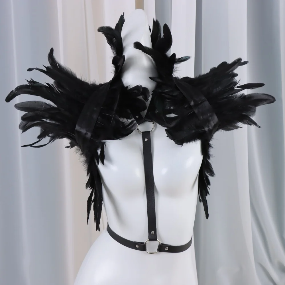 Gotycki Punkowy Szal z Imitacji Piór Personalizowany Pas na Klatkę Piersiową ze Skóry PU Kostium na Halloween Boże Narodzenie do Odgrywania Ról na Scenę