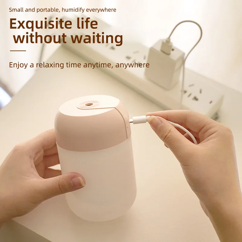 Air Humidifier Aroma Essential Oil Diffuser แบบพกพาเงียบความชื้นสำหรับรถบ้าน USB พร้อมหลอดไฟ LED Home Appliance