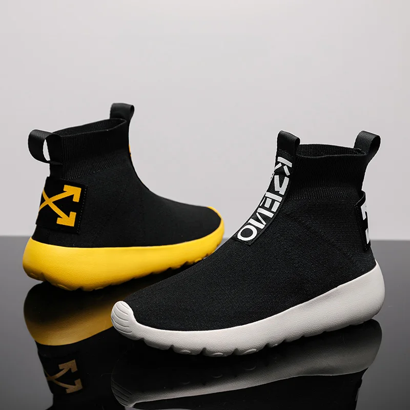 Nuove scarpe da ginnastica estive traspiranti in mesh da uomo che volano tessitura scarpe casual da uomo calzature da jogging all'aperto moda strada Zapatillas