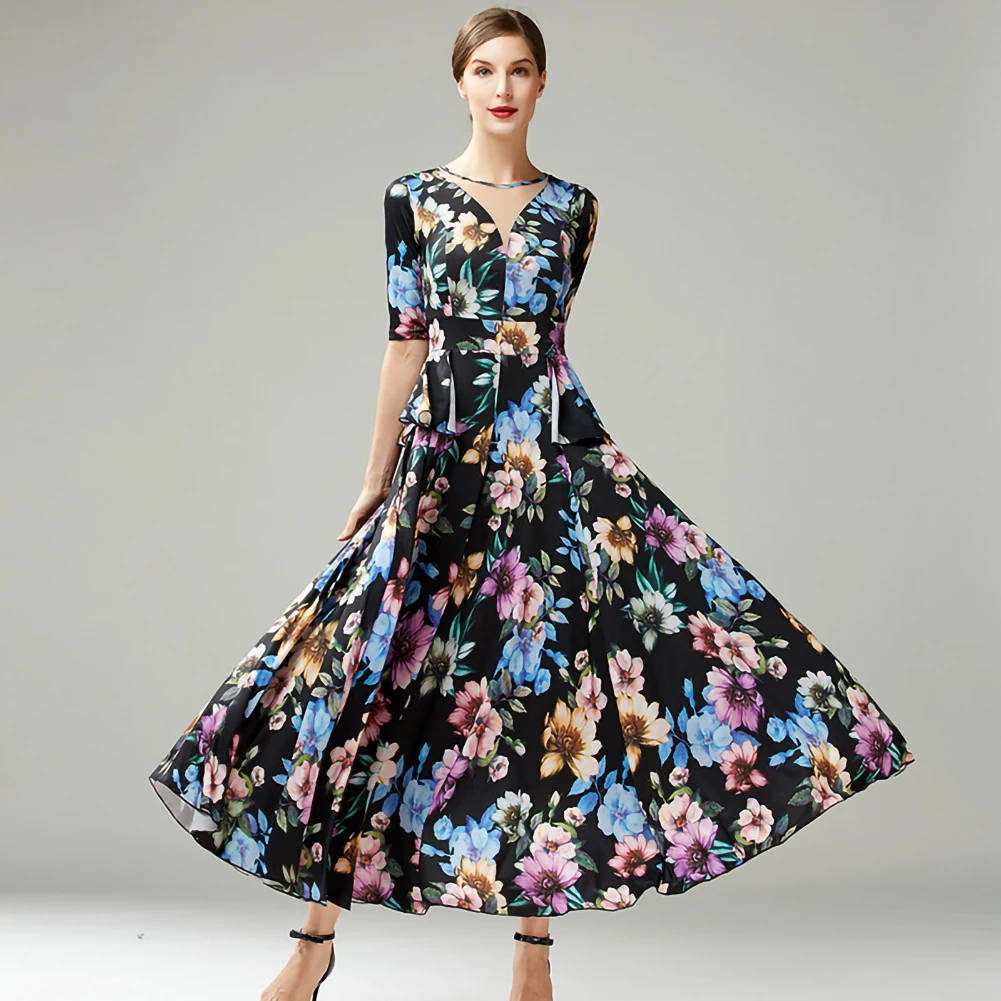 Costume da valzer Abito lungo nero Occasioni formali Manica corta Flamenco Girocollo Sala da ballo Abito da spettacolo blu