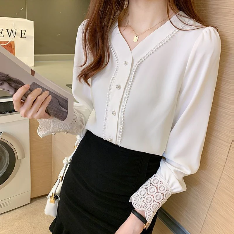 Autumn New Elegant Fashion All Match Shirt Women Chic Office Lady V Neck Long Sleeve Lace Button Embroidered Flares Top Clothes