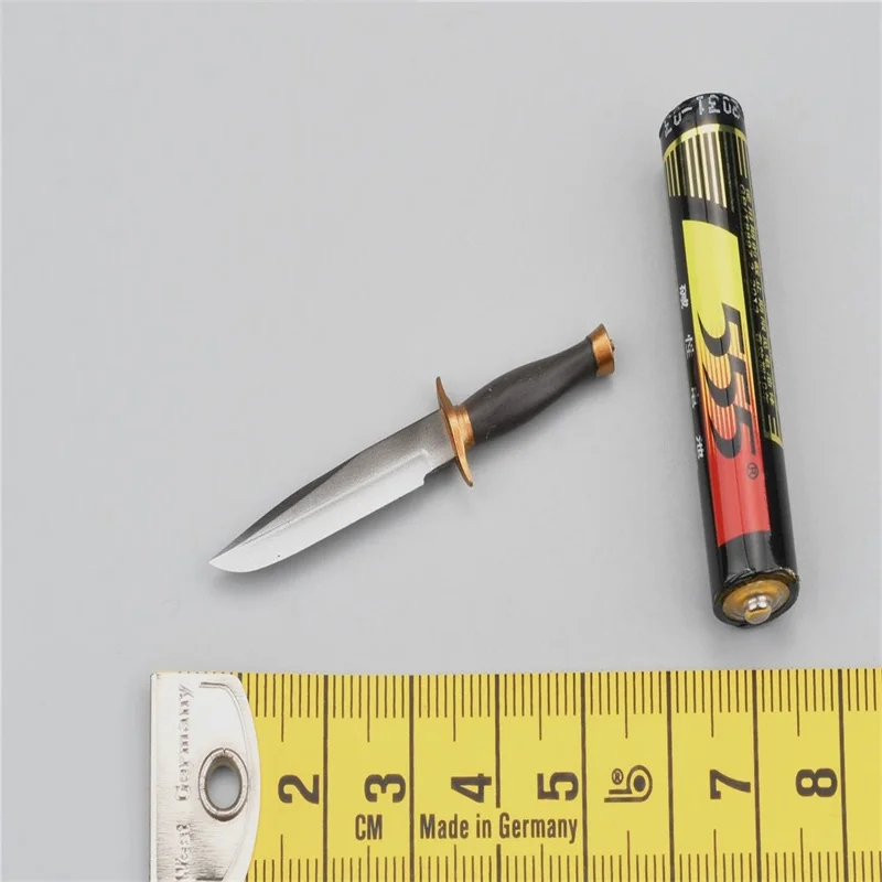 DAMTOYS DMS037 1/6 soldat masculin LEON tête sculpture boîte de munitions premiers secours Spray clé modèle accessoires jouet en Stock