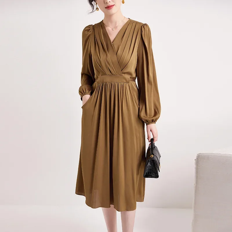 2023 New Winter and Autumn Women Long Sleeve Warm Dresses Fashion Ladies Brown Silk Velvet V-Neck Dress