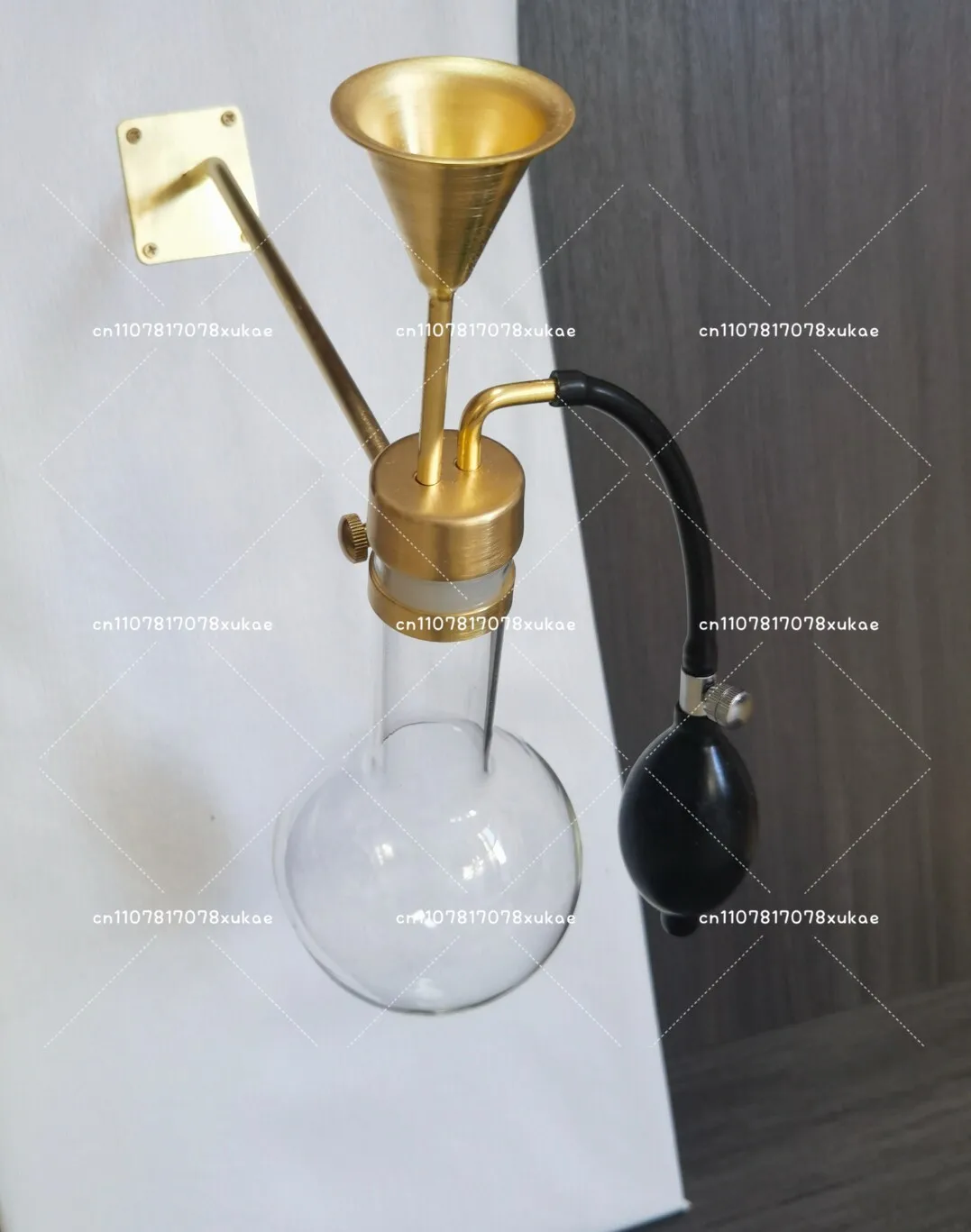 Upper Wall Bracket Glass Scent Bottle SPA Hydrotherapy Brass Scent Baijiu Essential Oil Perfume Scent Coffee Beans