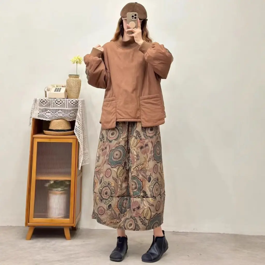 

Women's Winter Quilted Sweatshirt Short Coat Vintage Mori Style Half-High Collar Cotton-Padded Printed Lantern Sleeve Set with