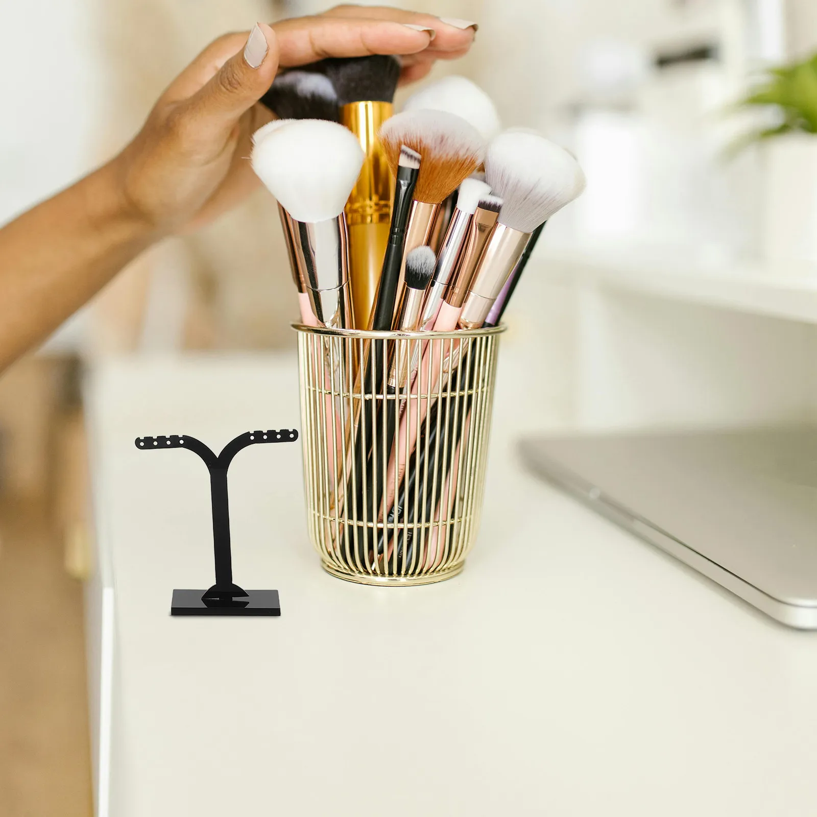 3Pcs Acrylic Earring Holder Stand Set Three Sizes Tangle-Free Earring Display Stand for Retail Display Holders Tabletop