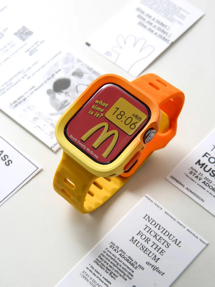 Custodia morbida per orologio in Silicone per Apple Watch 40mm 41mm 45 44 49mm Cover protettiva antiurto sfumata per iWatch Ultra 9 8 7 6 SE 5