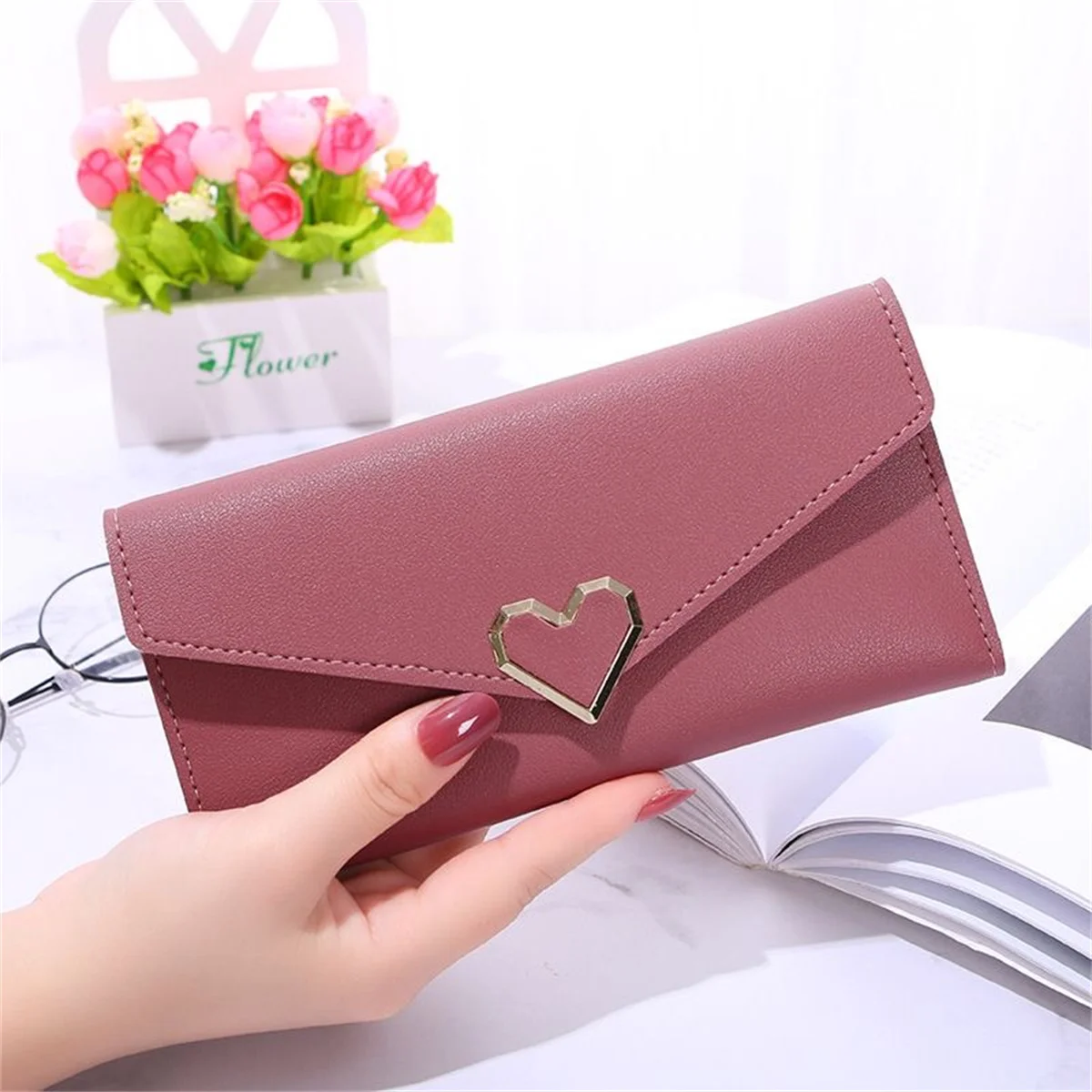 2024 new plain heart-shaped wallet ladies long multi-card buckle mobile phone women's wallet women's long wallet