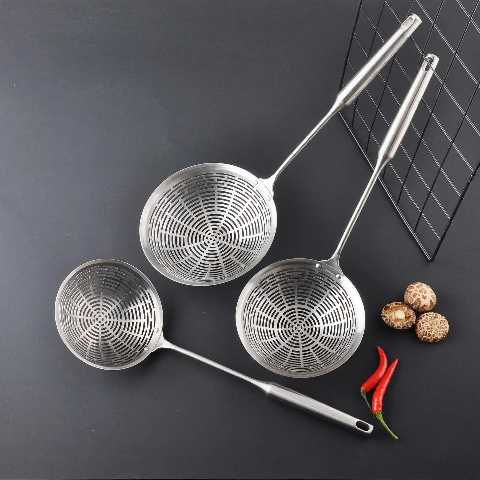 Spider Strainer Skimmer with Hole Kitchen Utensil Pasta Strainer Spoon for Vegetable Frying French Fries Draining Cooking