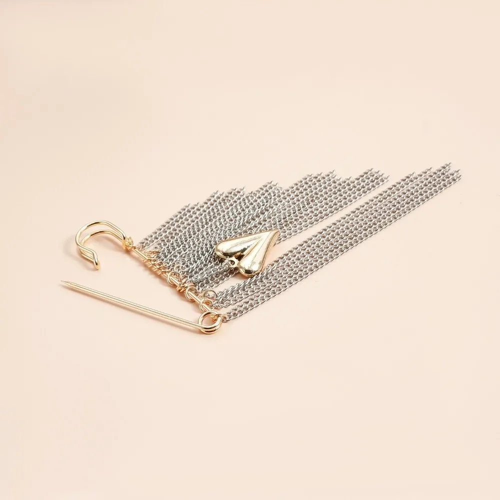 

Fashion Geometric Tassel Chain Brooch Irregular Pants Clip Love Pendant Pin Ins Clothes Ornaments Star Tassel Brooches Gifts