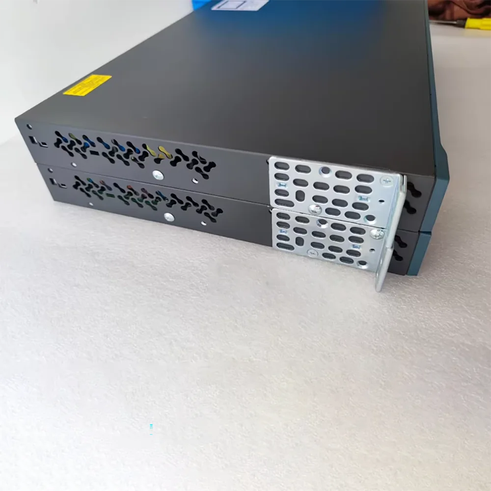 1 Stück WS-C2960+48PST-L 48 Port 100Mbps POE Switch