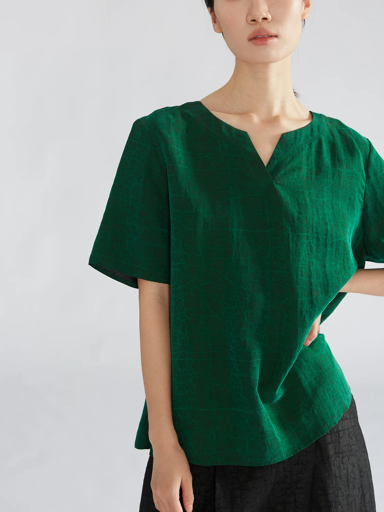 

Шелковый двусторонний цветной низ ор-Sve V-Ne, женский топ с черепаховым узором, свободный крой, повседневный топ, осеннее новое поступление