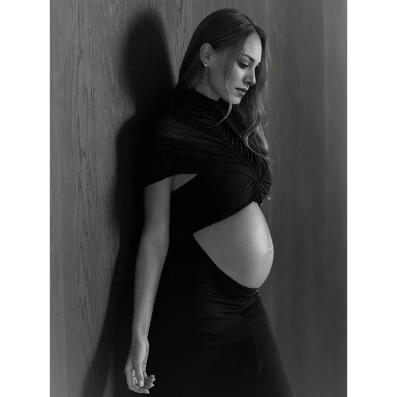 Schwangerschafts-Fotoshooting, zweiteiliges Maxikleid mit Netzausschnitt, elegantes, stilvolles Umstandskleid, Umstandsfotografie-Outfit, Requisite für Mütter
