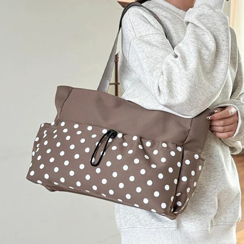 

Сумка-тоут в горошек большой вместимости, новинка весны 2026, легкая роскошная шикарная повседневная сумка через плечо, стильная сумка для ежедневных поездок