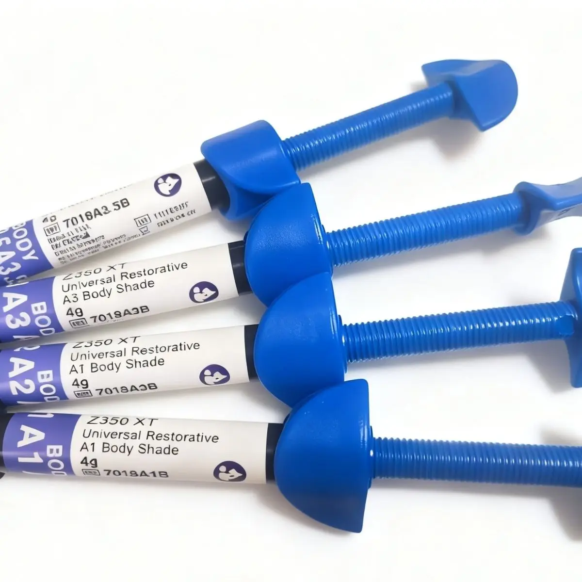 

Dental Material Z250 Z250XT Z350XT Light Curing Universal Resin P60 Z350XT Fluid Resin Nano Dental Composite Adhesive Material