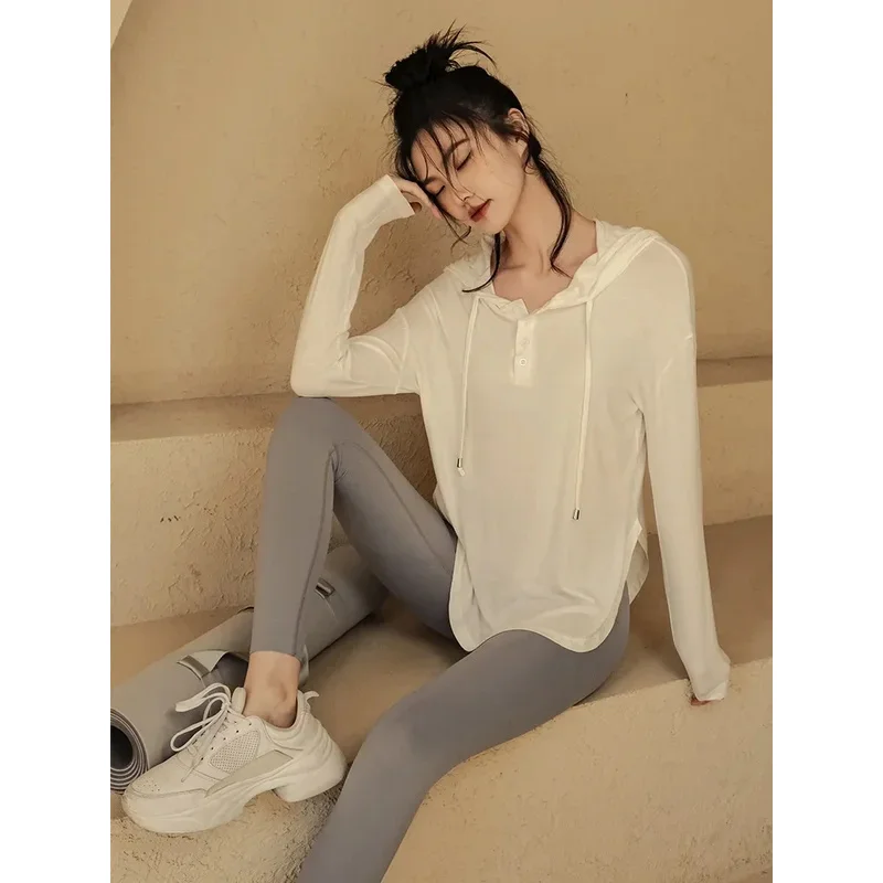 New Yoga Outfit Sports Top Women's Loose Fitting Temperament Long Sleeved Fashionable Outerwear Casual Jacket Fitness