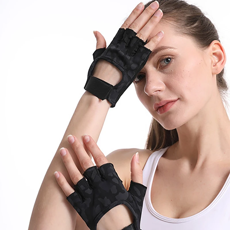 

Sports Gloves Women Outdoor Fitness Gloves Ladies Cycling Fitness Non-Slip Gloves