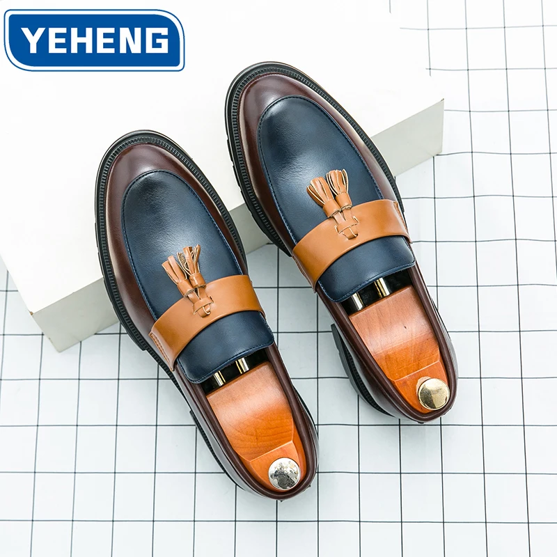 

Классические мужские лоферы на платформе с кисточками, повседневная обувь в стиле ретро для поездок на работу, официальная деловая мужская кожаная обувь без шнуровки для свадьбы и вечеринки