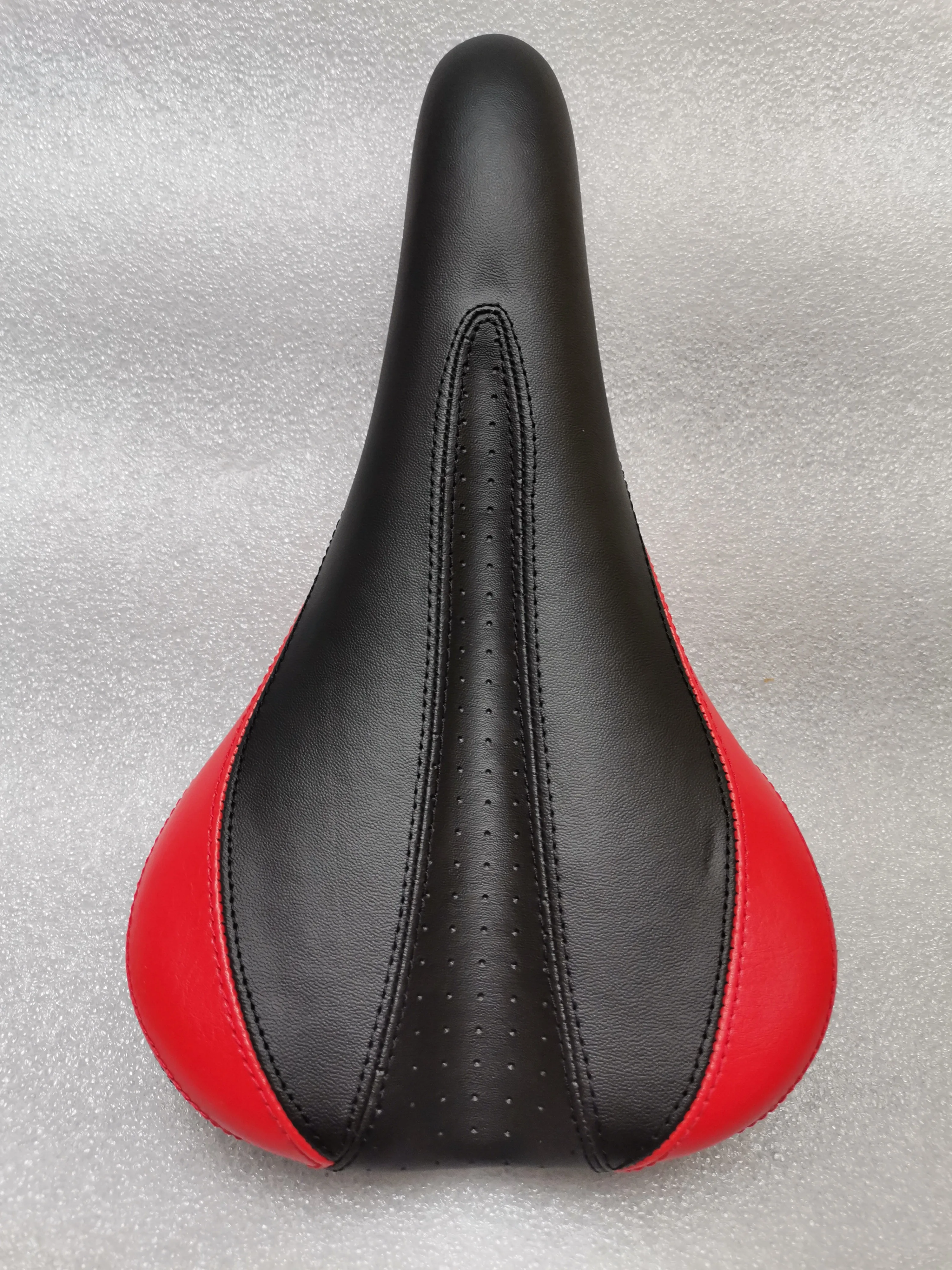 WTB PURE V SADDLE SEAT MTB CITY TOURING BIKE RED BLACK 278X146mm