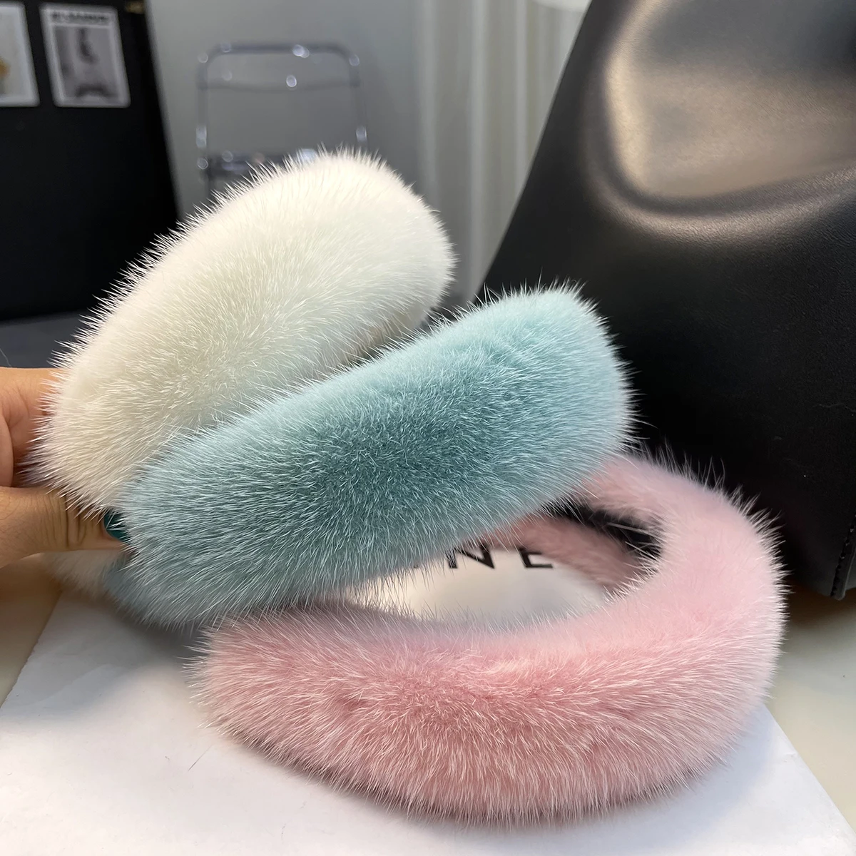 2022 Luxury Real Mink Fur Hairband Fashion Furry Fluffy For Hair Comfort Headwear Genuine Mink Stylish Fuzzy Headband