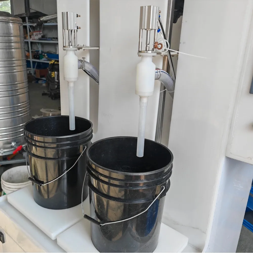 Semi Auto Diaphragm Pumb Load Cell Bleach Liquid Detergent Plastic Bottle 20kg Bucket Weighing And Filling Machine