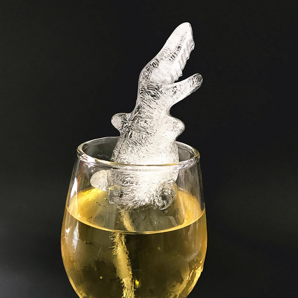 

1pcs Ice Maker 3D Silicone Ice Mold Box DIY Funny Creative Ice Maker Molds for Home Bar Store ( Color)