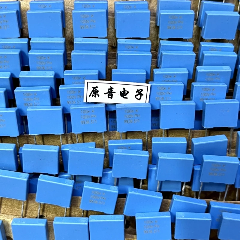20PCS/LOT New Film Capacitor 00V0.1UF 104 100NF MKT371