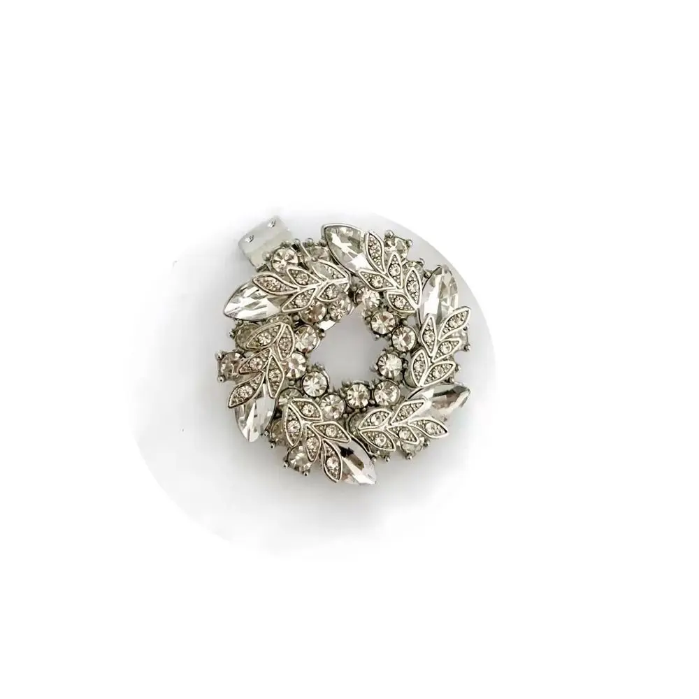 

Fashion Rhinestones Shoe Clips Crystal Removable Bride Shoes Decoration Charms Jewelry for High Heel