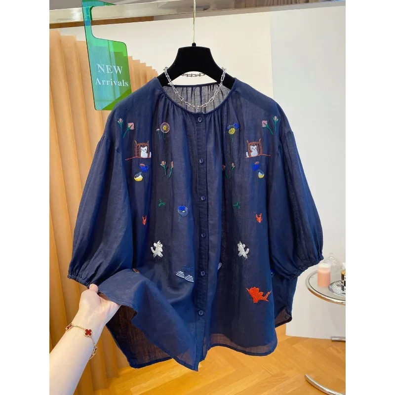 

Chic Unique Embroidered Top for Women New Summer Loose and Thin Top for Five-point Sleeves