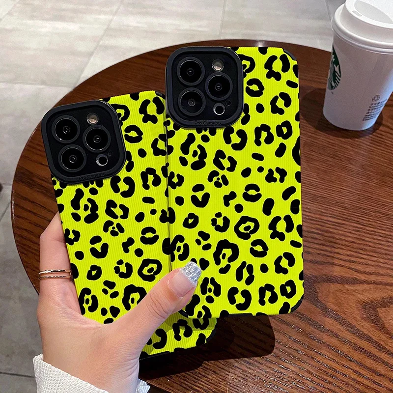 Green Leopard Spot Phone Cases for Samsung Galaxy A53 A52 A72 A73 A22 A50 A21S A33 A23 A12 A13 S20 FE S22 S23 Ultra Case Cover