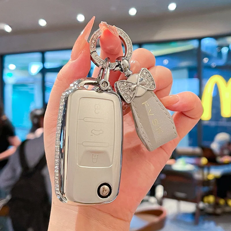 

Keycase for Volkswagen Sagitar Lavida Lamando Bora POLO Teramont CC Tiguan T-Roc Taylor Golf Keycover Keyshell Keychain car key