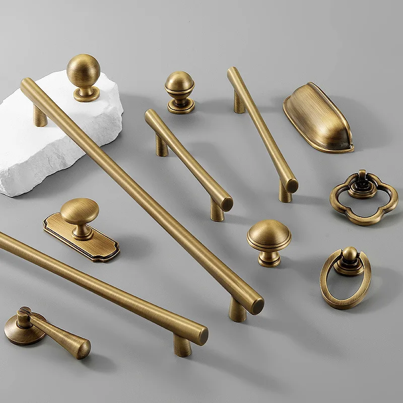 French Vintage Brass Handles for Furniture Bedroom Wardrobe Dresser Nightstand Drawer Handles Bronze Bookcase Wine Cabinet Pulls