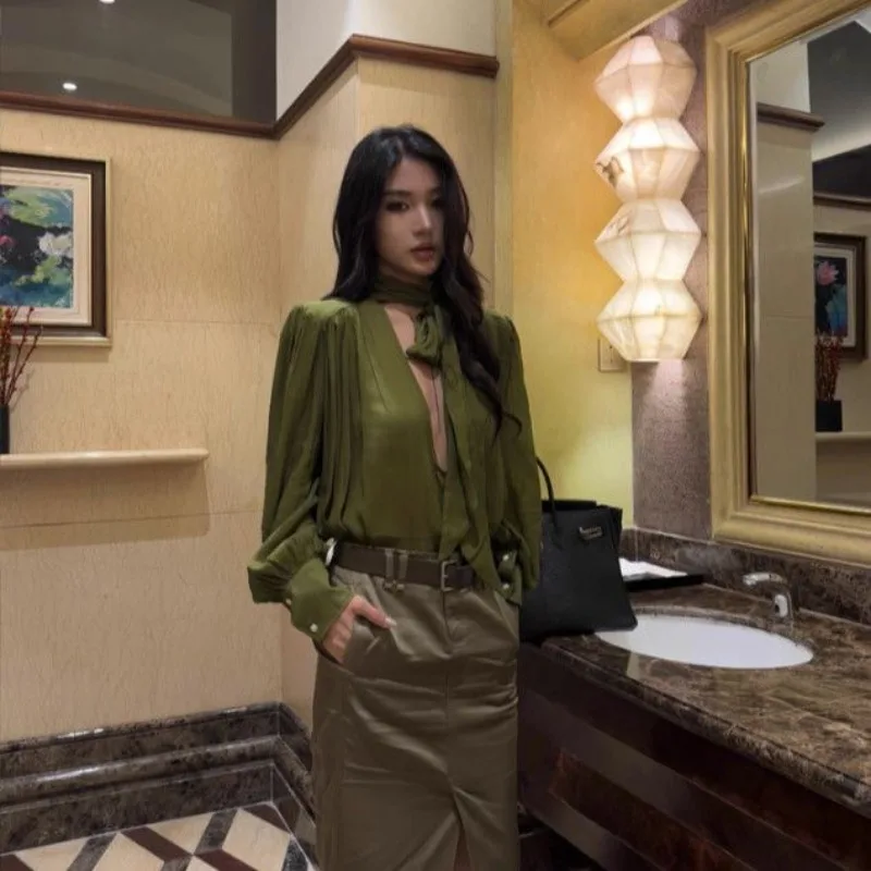 

Рубашка с длинными рукавами и зеленой лентой во французском стиле ретро, женская осенняя свободная универсальная нишевая шикарная рубашка