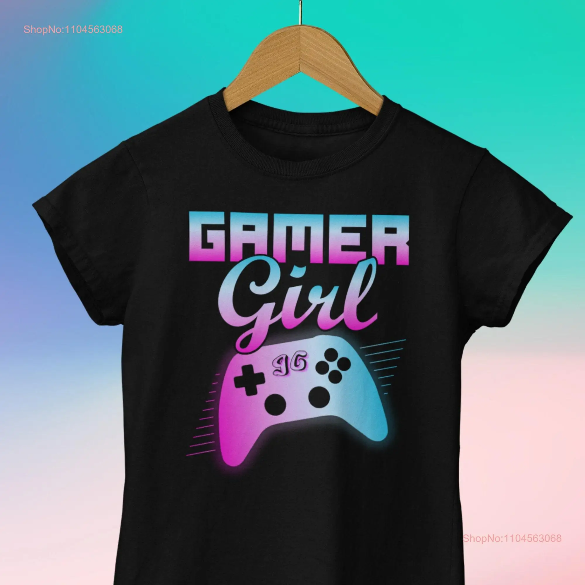 

Розовая и синяя игровая футболка Gamer Girl для ее длинных или коротких рукавов