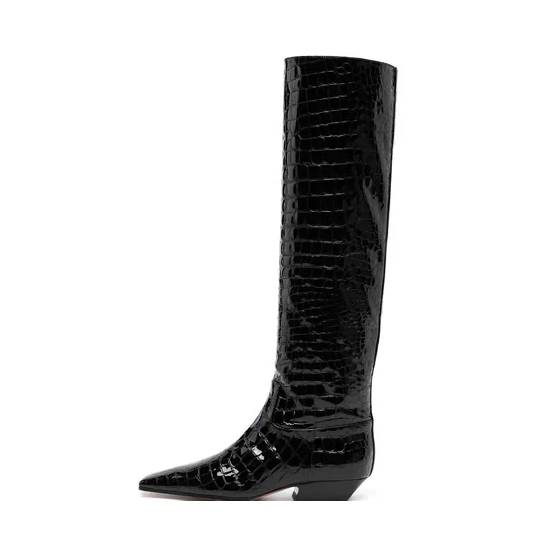 

Arden Furtado 2024 Autumn Crocodile grain Patent Leather square-head Slip-on Knee high boots Large size Middle heel Modern boots