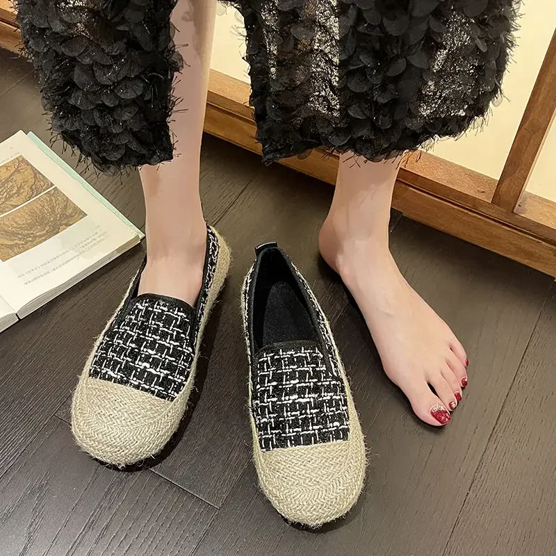 Flat Women's Shoes Loafers Slip on Female Footwear Vulcanized for Fashion 2024 New Arrival Luxury Sale Light Y2k Original Offer