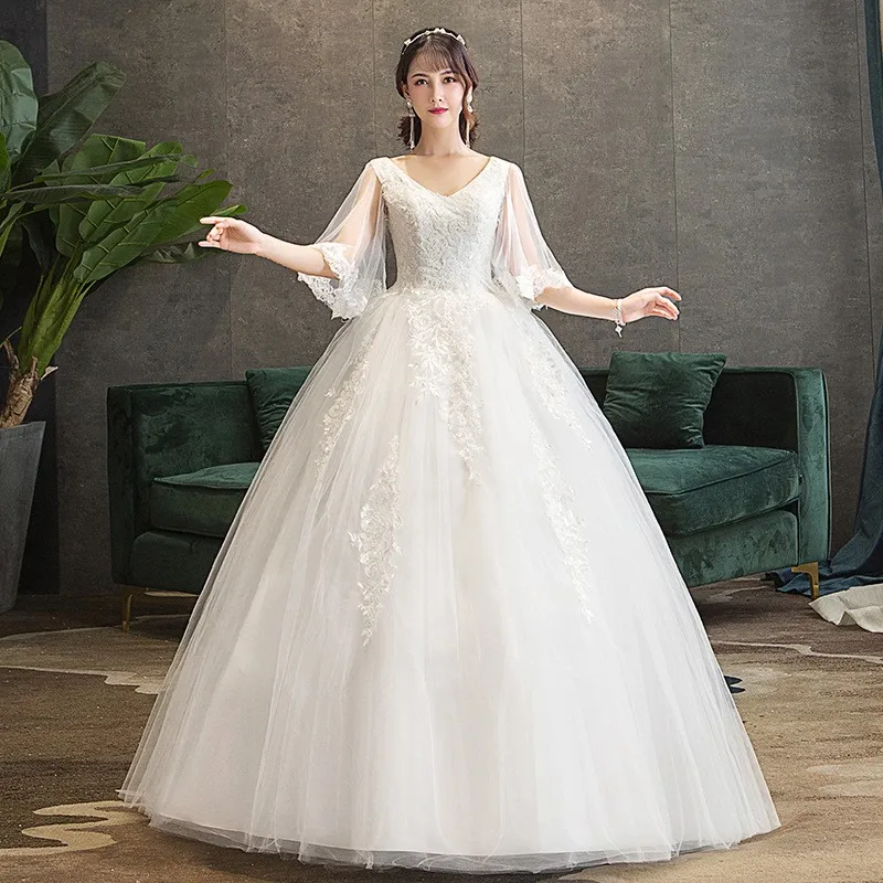 

A new large-sized one-shoulder simple floor-length chiffon dress